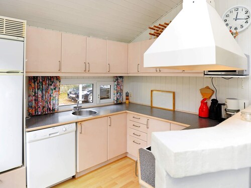 8 Person Holiday Home in Humble-by Traum