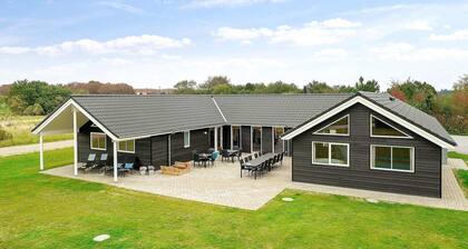 Spacious Holiday Home in Grenå near Sea