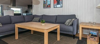Spacious Holiday Home With Sauna in Hvide Sande