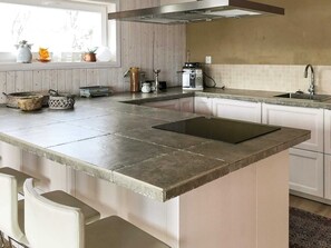 House | Private kitchen