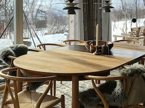 Dining - Holiday Home in Kvalsund (Hammerfest)