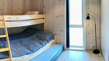 3 bedrooms