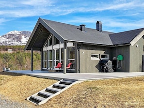 Exterior - Holiday Home in Skibotn (Storfjord)