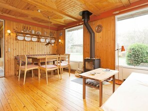 Living room - Serene Holiday Home in Gilleleje near Sea (Gilleleje)