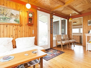 3 bedrooms, cribs/infant beds - Serene Holiday Home in Gilleleje near Sea (Gilleleje)