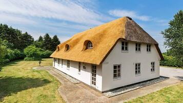 House | Exterior