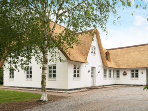 House | Exterior