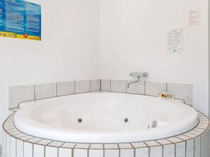 House | Spa treatment