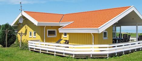 House | Terrace/patio