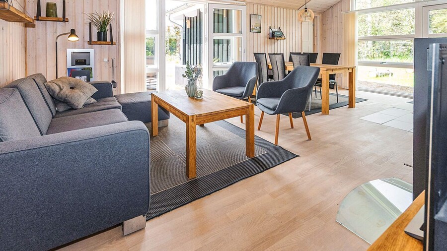 6 Person Holiday Home in Hals