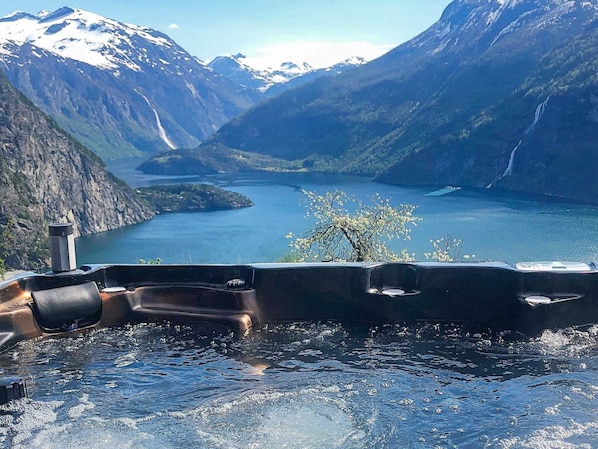 House | Spa treatment