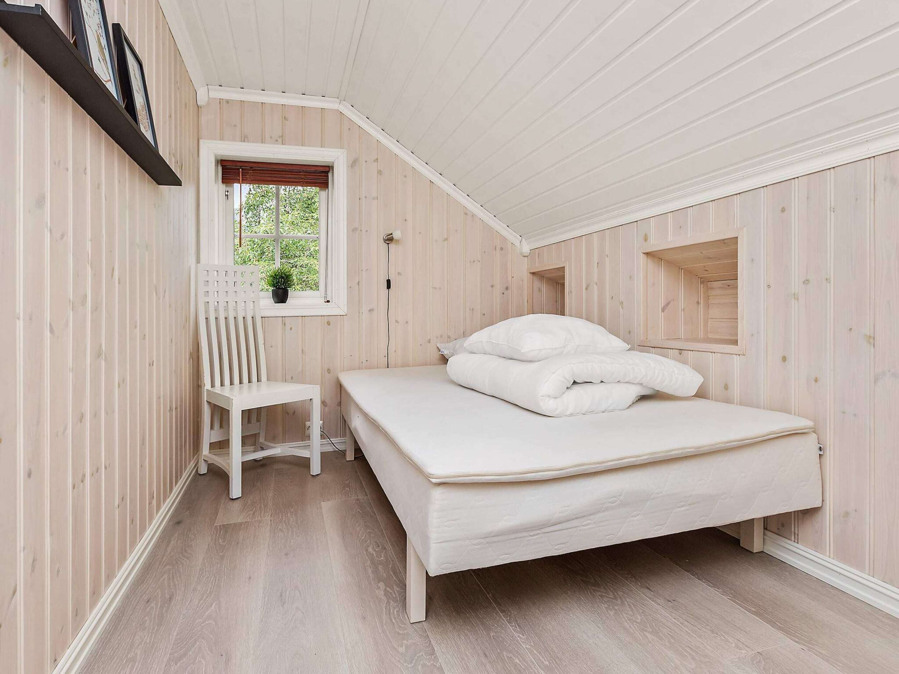 House | 5 bedrooms, individually furnished