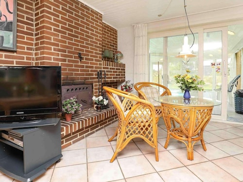 6 Person Holiday Home in Ulfborg-by Traum