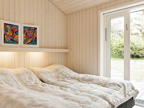 3 bedrooms