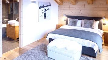 5 Schlafzimmer, Bügeleisen/Bügelbrett, Reisekinderbett, kostenloses WLAN