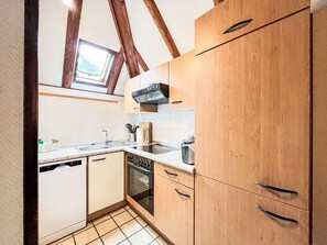 Mikrowelle, Ofen, Geschirrspüler