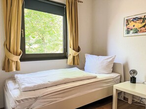 2 Schlafzimmer, Reisekinderbett, kostenloses WLAN