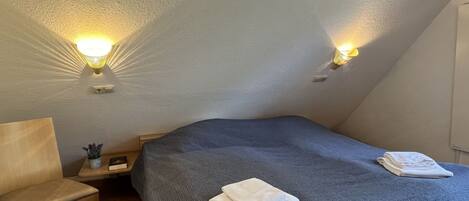 3 bedrooms, travel cot, free WiFi