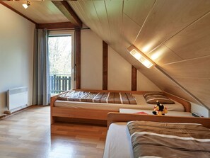 3 Schlafzimmer, Reisekinderbett, kostenloses WLAN