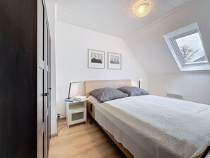 2 makuuhuonetta, vauvan matkasänky, ilmainen Wi-Fi