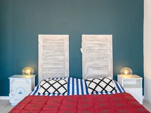 2 Schlafzimmer, Reisekinderbett, kostenloses WLAN, Bettwäsche