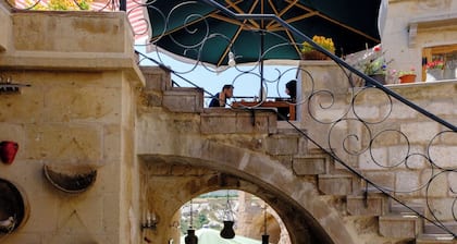 Pigeon Hotel