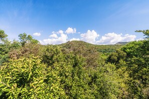 8 Sleeper double-storey Rondavel | View from room