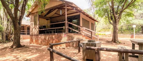 4 Sleeper Tented House