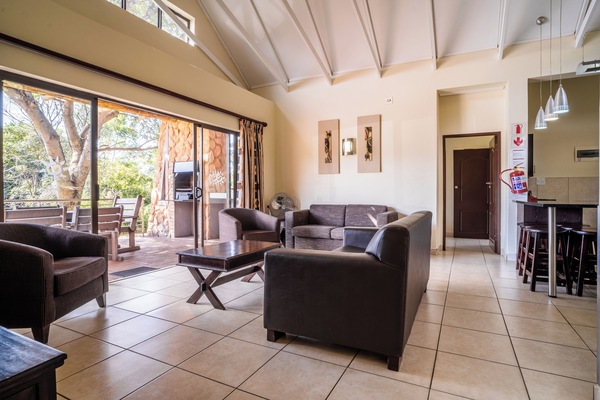 6 Sleeper Villa (Wheelchair accessible) | Wohnbereich