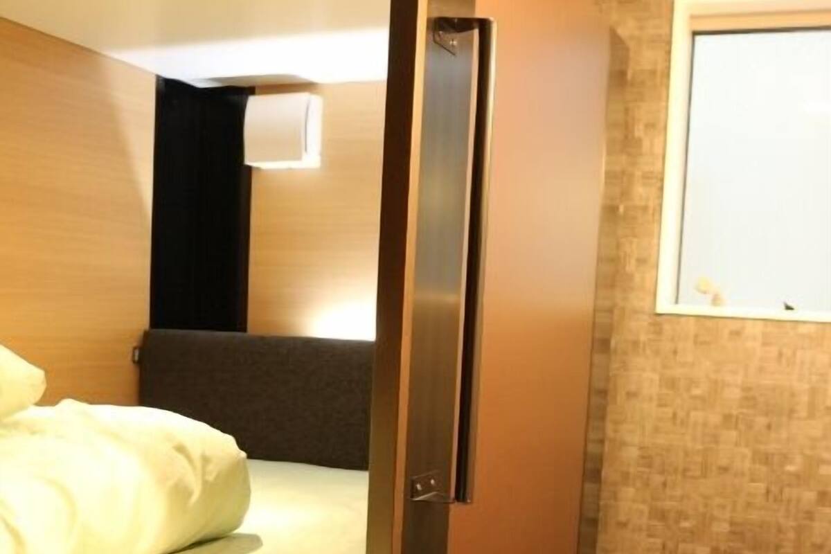 In-room safe, desk, laptop workspace, blackout curtains