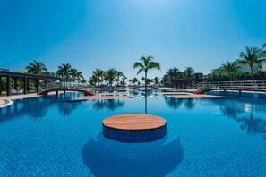 Condo, 2 Bedrooms | Pool | An infinity pool - Z Casa Girasol 2 Bedroom Condo by Redawning (Playa del Carmen)