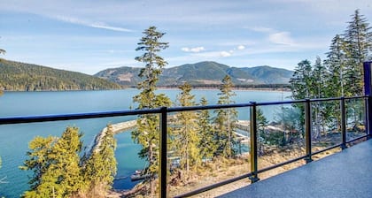 Cedar Peaks (Oceanfront, Amazing Views) H250273641