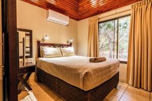 Habitación | Decoración individual, mobiliario individual, escritorio y wifi gratis