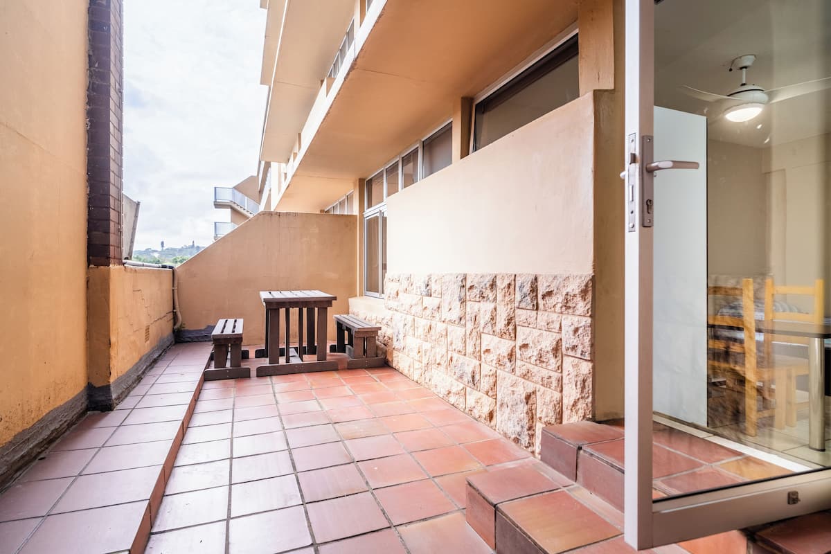 3 Sleeper Flat, Balcony | 露台/庭院