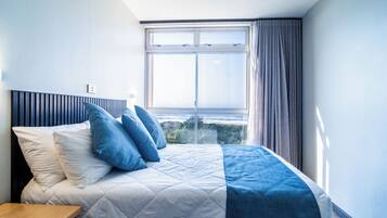 6 Sleeper Upgraded Flat with Balcony (26)