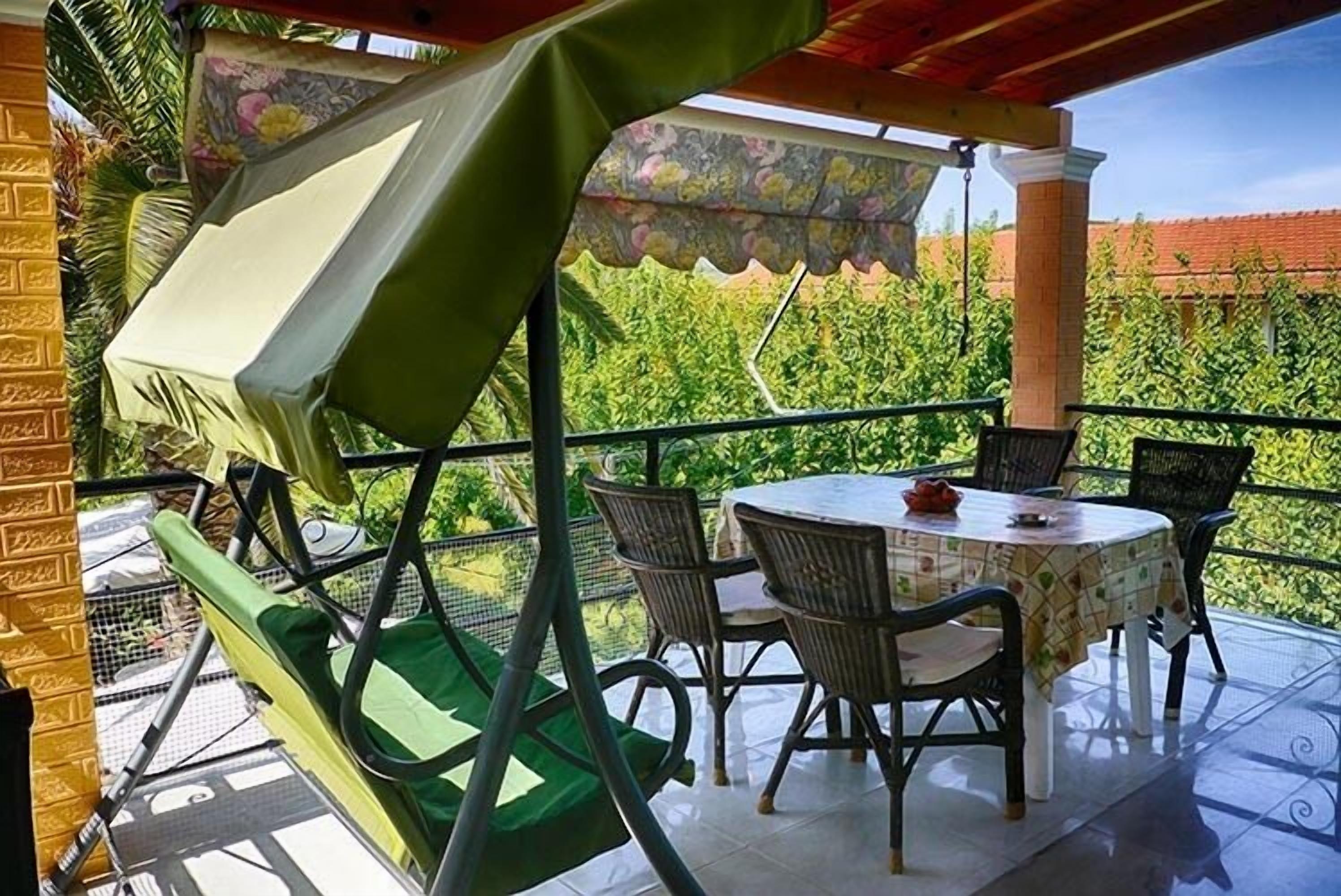 Kostas Apartment 11 - 300m from Agios Georgios Pagi beach