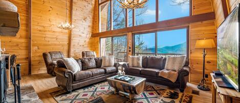 TV connectée, cheminée, jeux vidéo, baby-foot