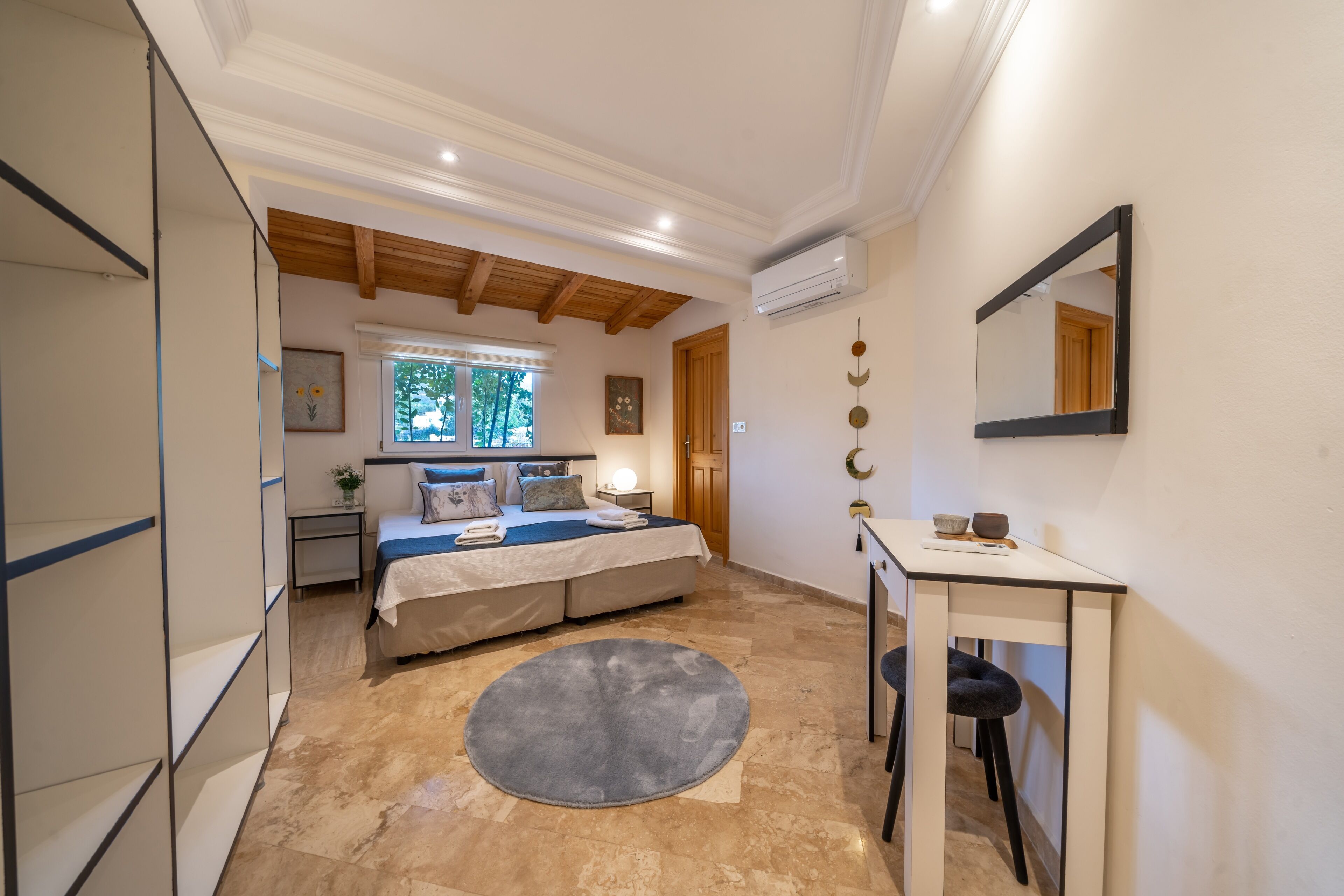 family villa | 4 bedrooms, egyptian cotton sheets, premium bedding, minibar