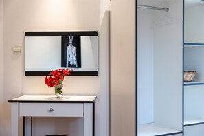 Family Villa | Egyptian cotton sheets, premium bedding, minibar, laptop workspace - Lacitrus Villa Hotel (Kas)