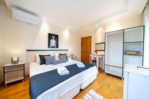 Family Villa | Egyptian cotton sheets, premium bedding, minibar, laptop workspace - Lacitrus Villa Hotel (Kas)