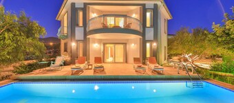 Lacitrus Villa Hotel