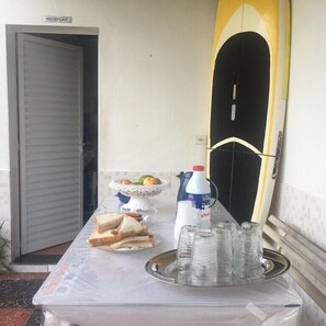 Breakfast meal - Pousada Recanto da Praia (Bertioga)