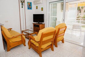 Interior - Spacious apartment with pool views | ESQUIROL BEACH (Cambrils)