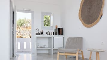 Premium Suite, Sea View | 1 bedroom, premium bedding, down comforters, minibar