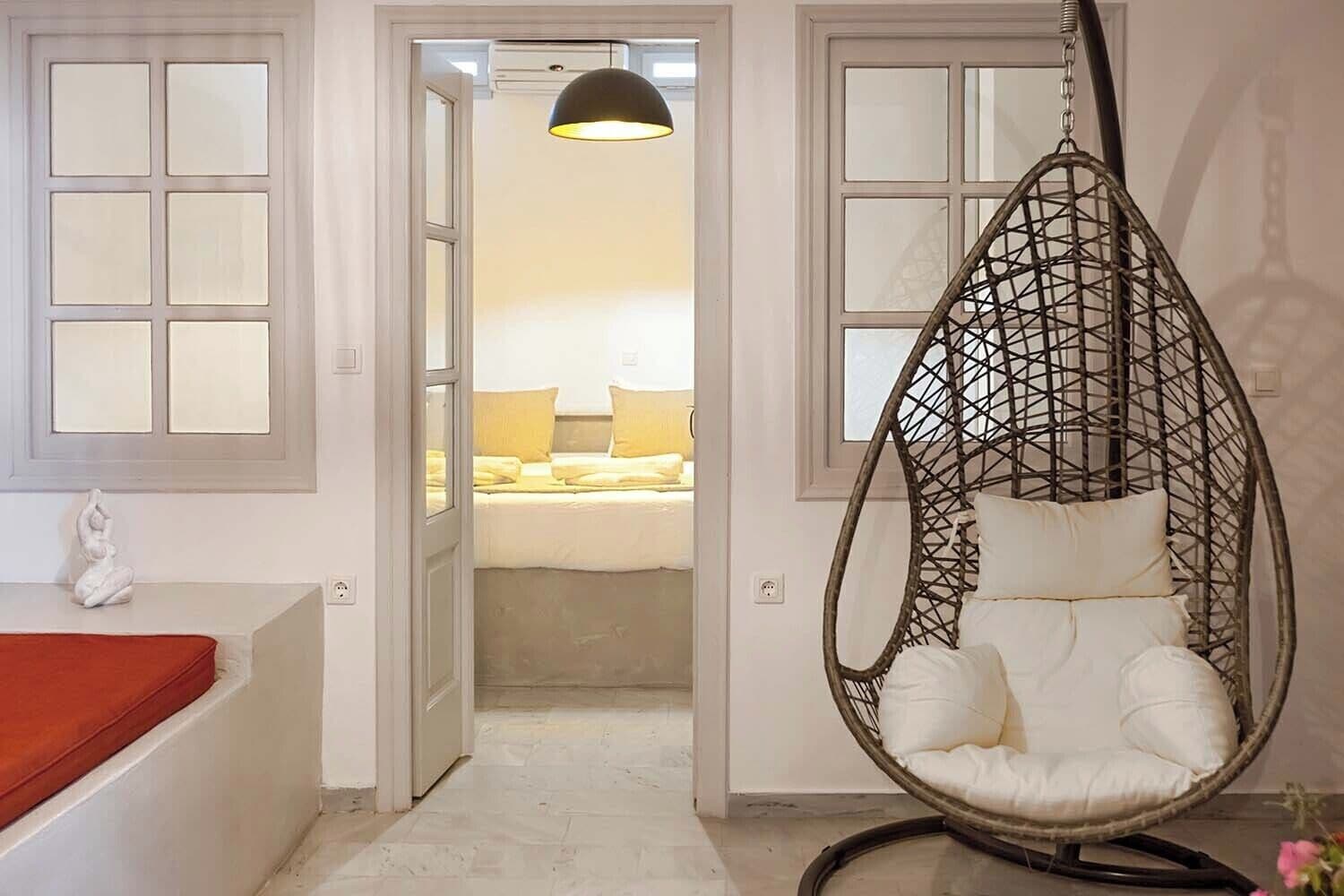 Ropa de cama de alta calidad, edredón y minibar 