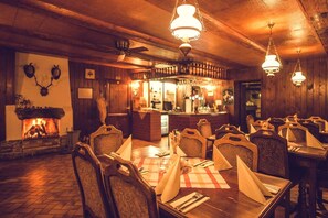 Restaurant - Hotel Dymník (Rumburk)