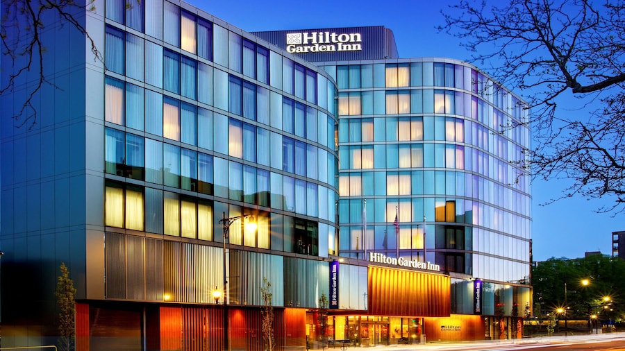 Hilton Garden Inn Boston Brookline, MA