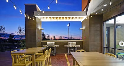 Home2 Suites by Hilton Utica, NY
