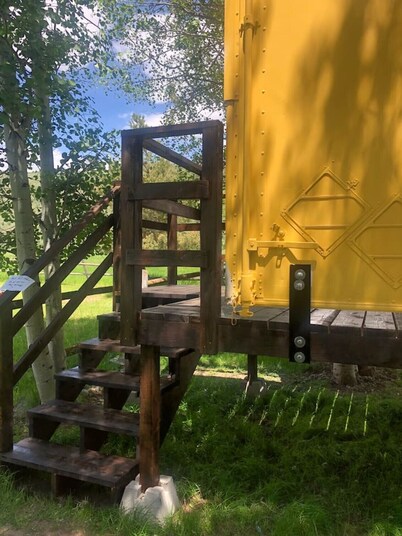 Yellowstone Tiny house- Valley Village