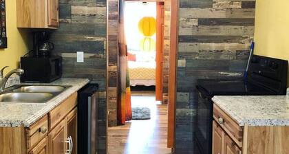 Yellowstone Tiny house- Valley Village